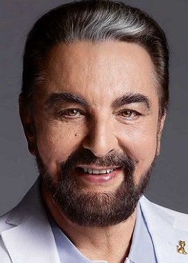 चित्र:Kabir-Bedi.jpg