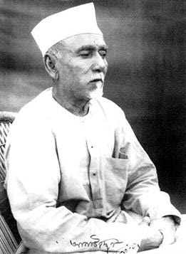 चित्र:Ustad-Baba-Allaudin-Khan.jpg