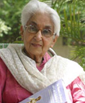 चित्र:Captain lakshmi sahgal.jpg