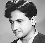 भारत भूषण