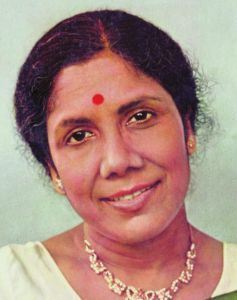 चित्र:Sandhya-Mukherjee.jpg