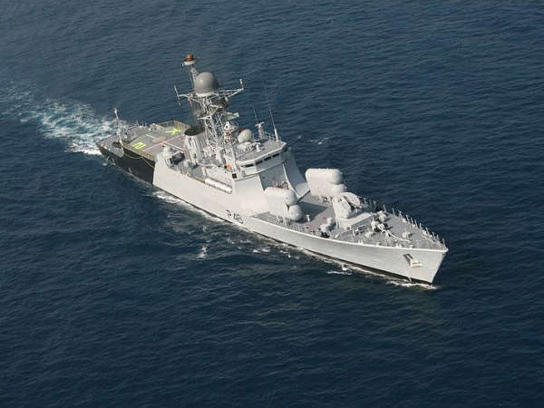चित्र:INS-Kuthar.jpg