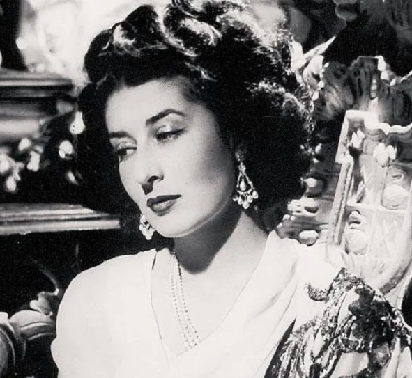 चित्र:Princess-Niloufer.jpg