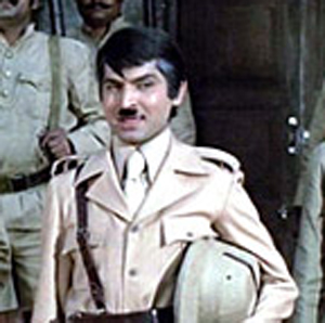 चित्र:Asrani-sholay.jpg