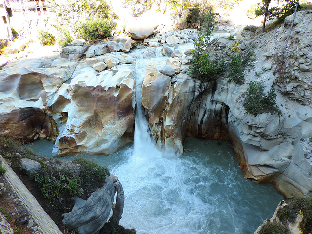 चित्र:Gangotri-5.jpg