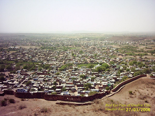 चित्र:Gwalior-City.jpg
