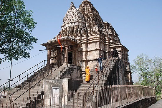 चित्र:Matangeshwar-Temple.jpg