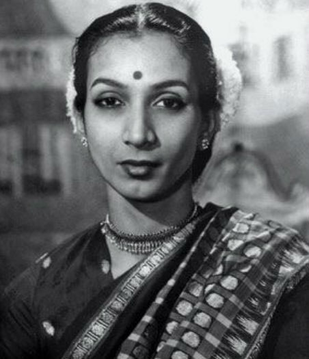 चित्र:Mrinalini-Sarabhai.jpg