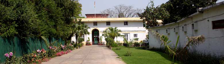 चित्र:Archeological Survey of India-headquarterjpg.jpg