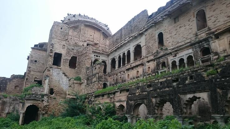 चित्र:Sabalgarh-Fort.jpg