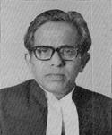 चित्र:Y-V-Chandrachud.jpg