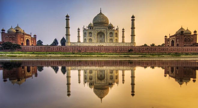 चित्र:TheTajMahal22.gif