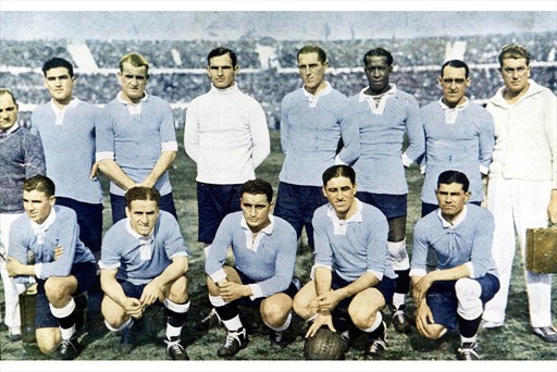 चित्र:Uruguayan-Team-1930.jpg