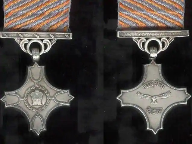 चित्र:Vayu-Sena-Medal.jpg