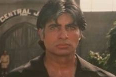 चित्र:Amitabh-satte-pe-satta.jpg