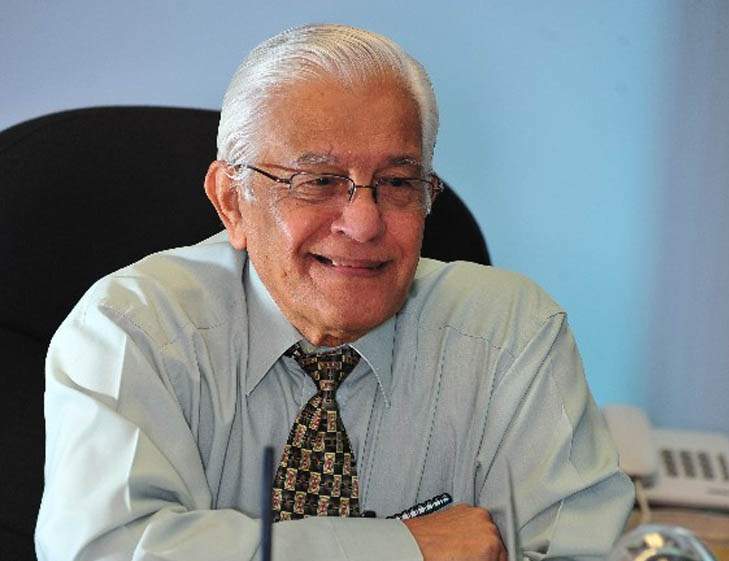 चित्र:Basdeo-Panday.jpg
