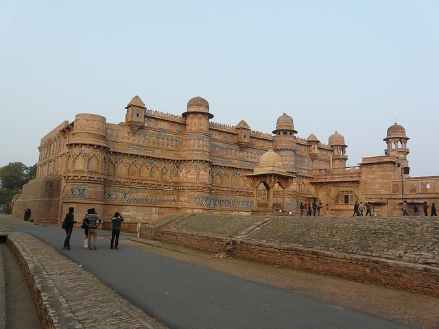 चित्र:Man-Mandir-Palace.jpg