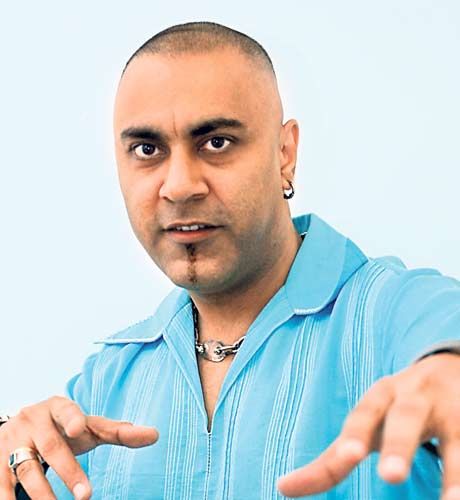 चित्र:Baba-sehgal.jpeg