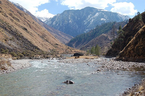 चित्र:Karnali-River-2.jpg