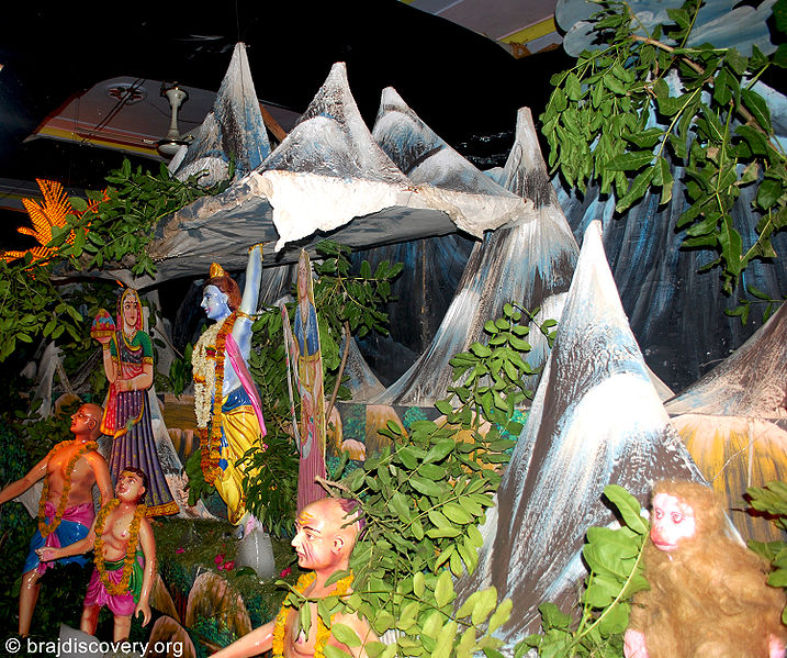 चित्र:Dwarikadish-Temple-Mathura-7.jpg