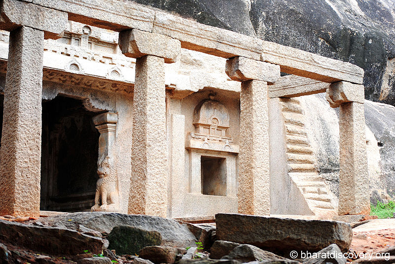 चित्र:Ramanuja-Mandapam-Mahabalipuram-2.jpg