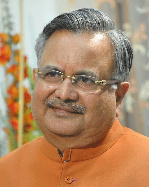 चित्र:Raman-Singh.jpg