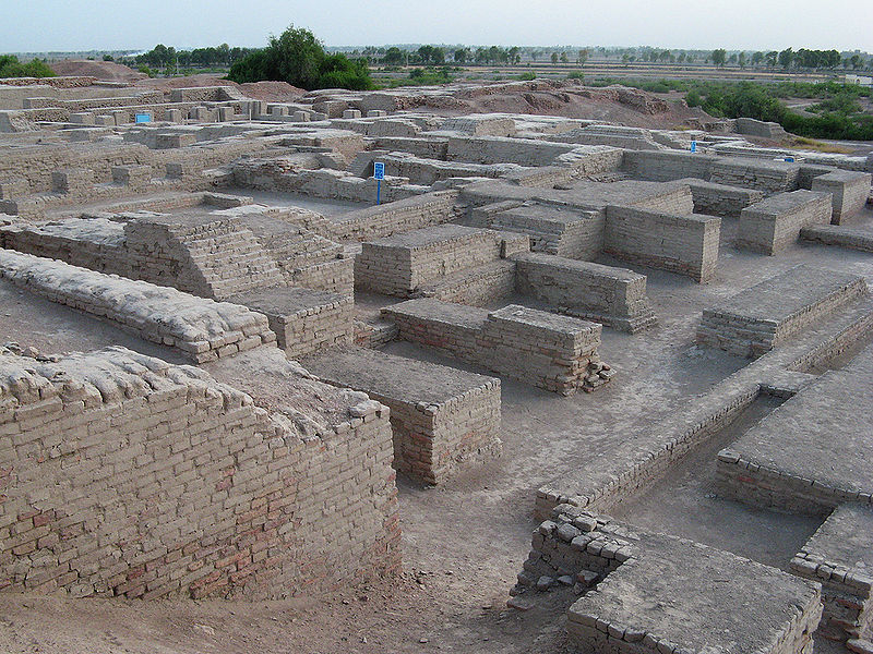 चित्र:Mohenjo-Daro-2.jpg