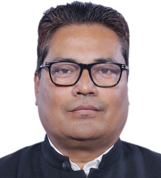 चित्र:Topon-Kumar-Gogoi.jpg