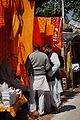 वाराणसी में बाज़ार का एक दृश्य