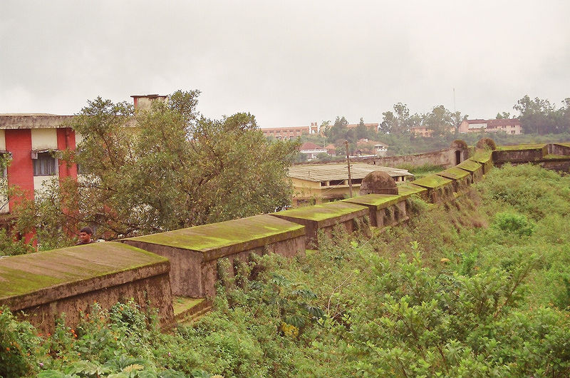 चित्र:Madikeri-Fort.jpg