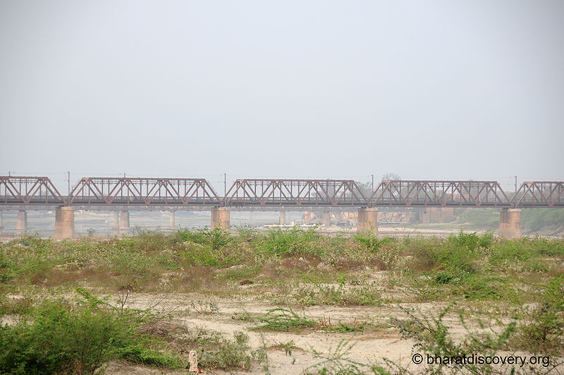 चित्र:Pull-Agra.jpg