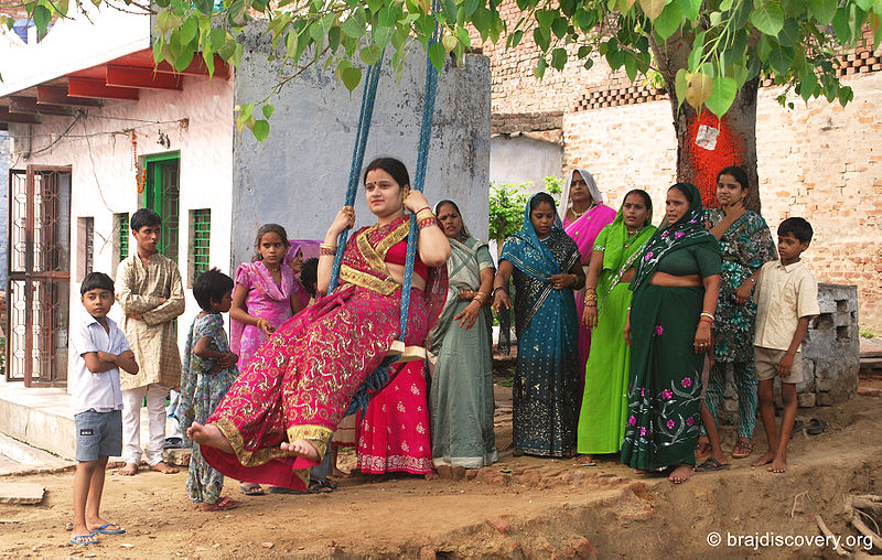 चित्र:Hariyali-Teej2.jpg