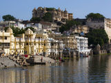 Udaipur-Lake.jpg