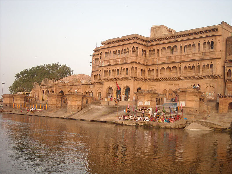 चित्र:Keshi-Ghat-1.jpg