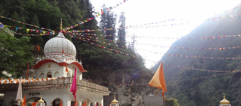 चित्र:Manikaran-11.jpg