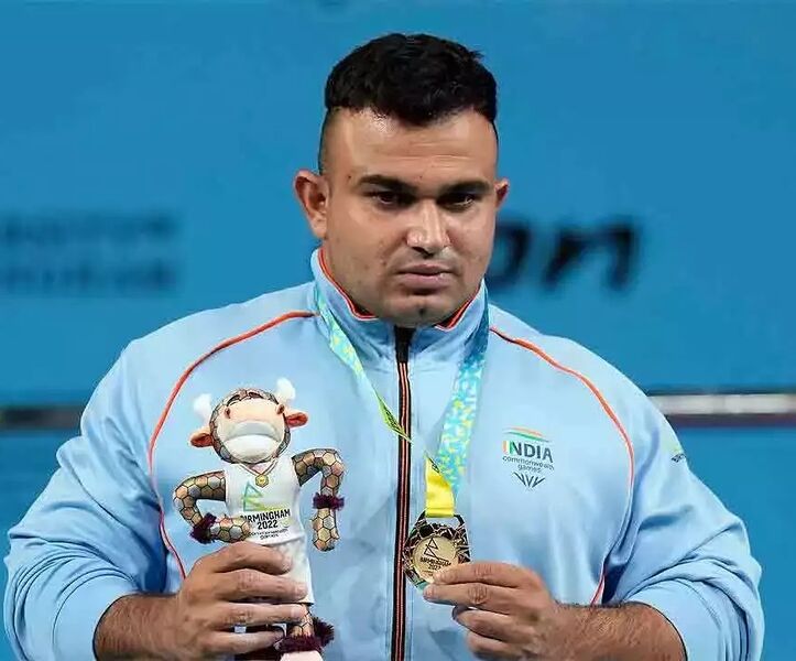 चित्र:Sudhir-Lath.jpg