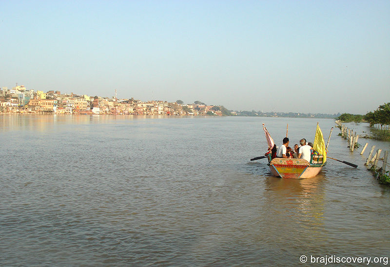 चित्र:Yamuna-Mathura-7.jpg
