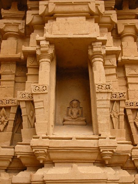 चित्र:Lodhruva-Temple-7.jpg