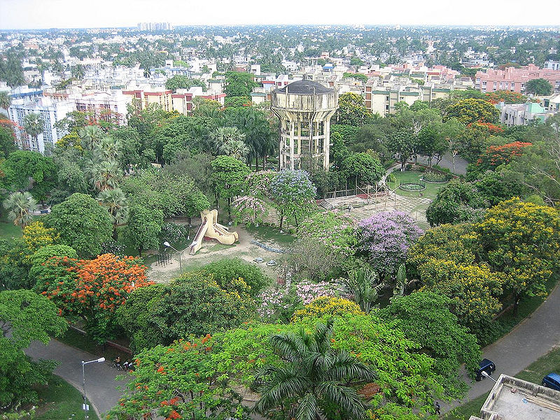 चित्र:Golf-Green-Kolkata.jpg