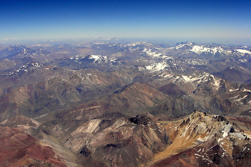 चित्र:Andes-Mountains.jpg