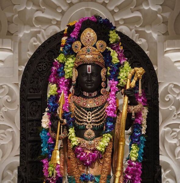 चित्र:Ram-Murti-Ram-Mandir-Ayodhya-1.jpg