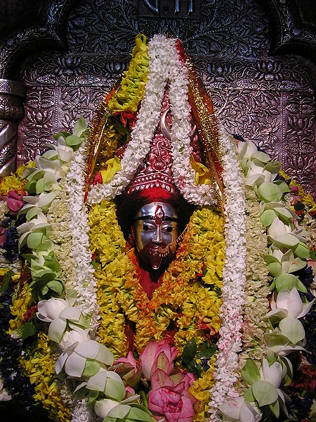 चित्र:Maa-Tara-Devi-Tarapith.JPG