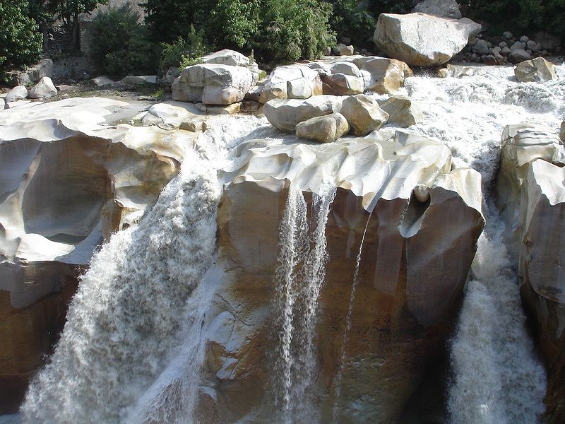 चित्र:Gangotri.jpg