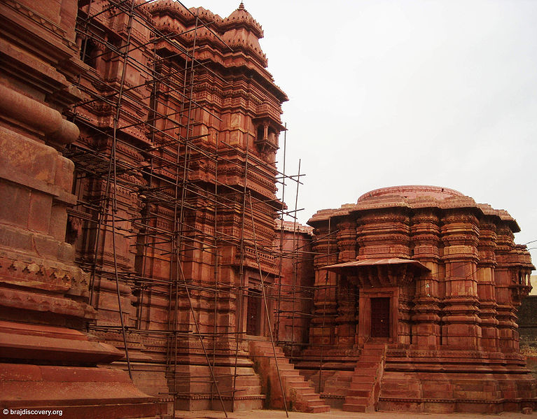 चित्र:Govindev-Temple-6.jpg