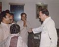 प्रधानमंत्री राजीव गांधी के साथ रमेश भाई