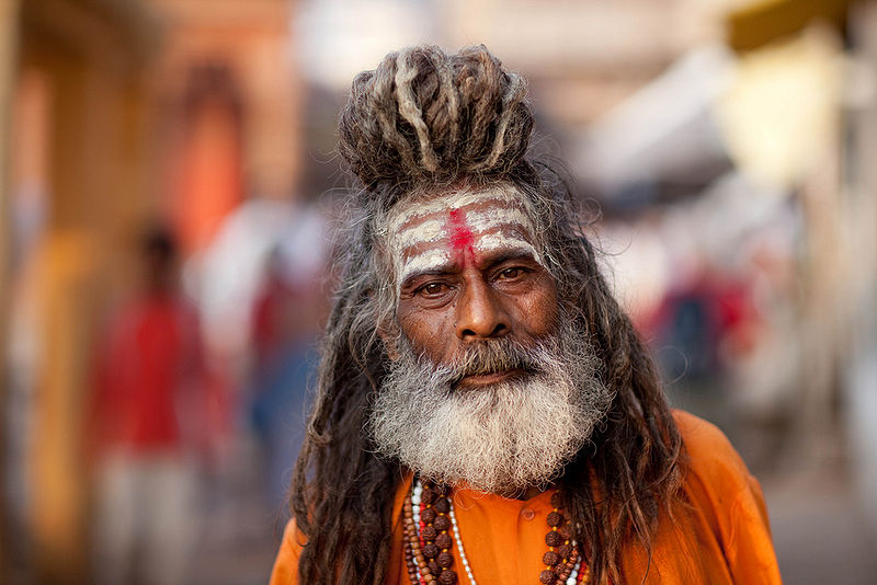 चित्र:Sadhu-Varanasi.jpg