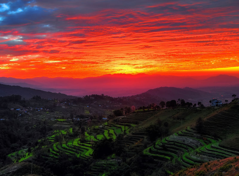 चित्र:Kathmandu-Valley-Sunset.jpg
